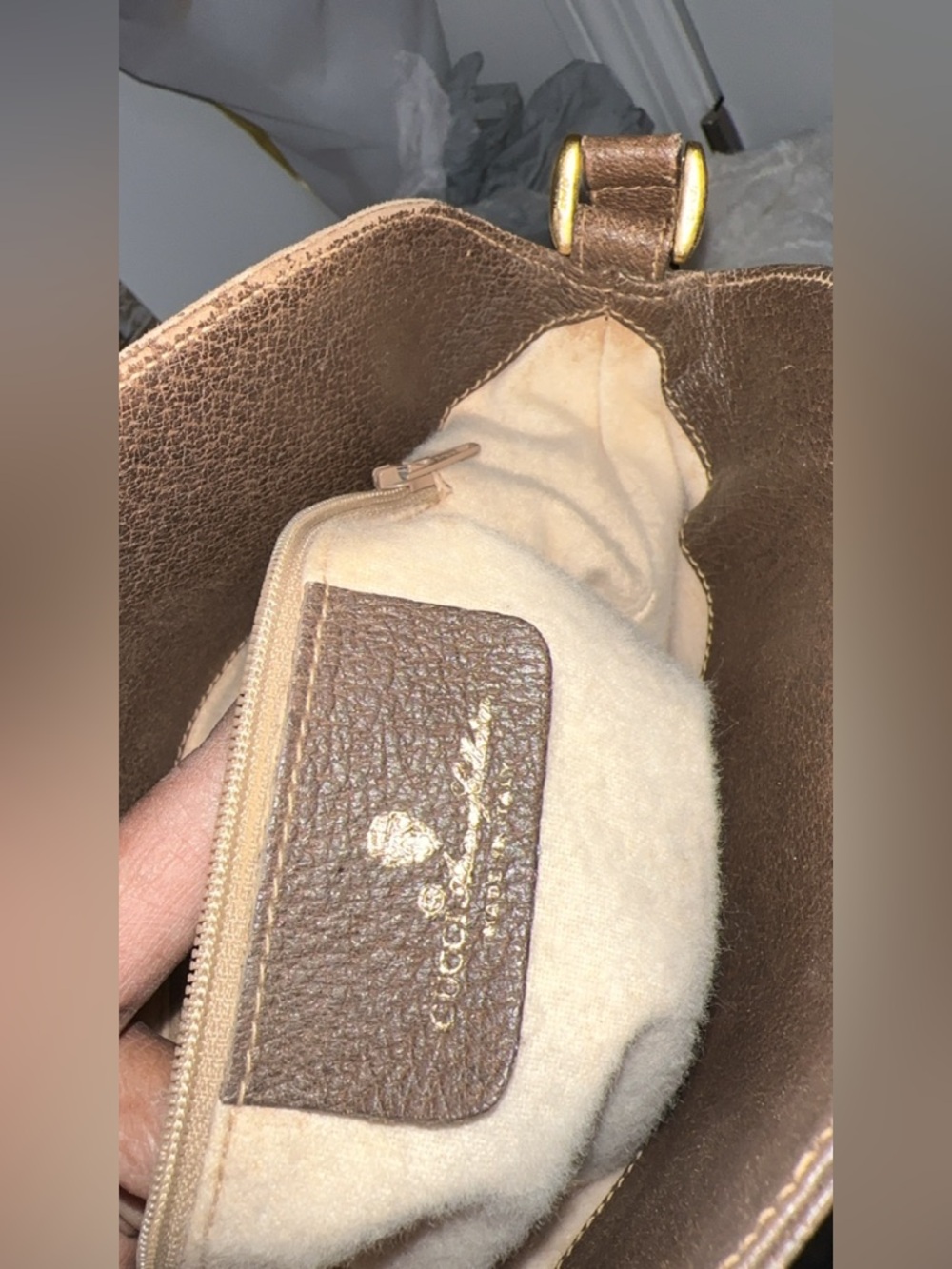 Authentic Gucci GG Supreme Bucket bag - Picture 14 of 16